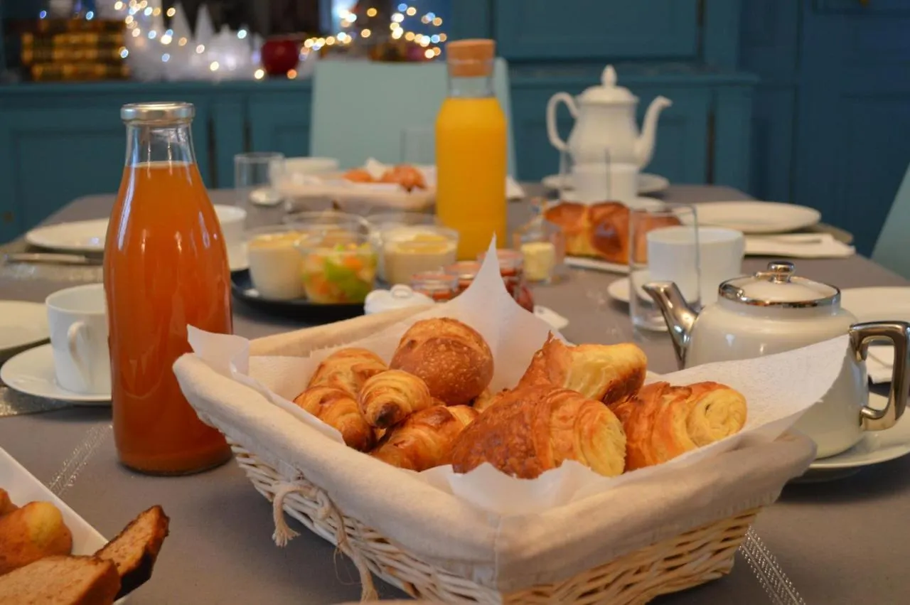 Manoir De Beaupre Bed & Breakfast Vannes 0*,  France
