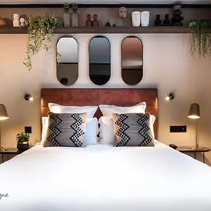 **** Hotel Maisons Du Monde & - Vieux Port France